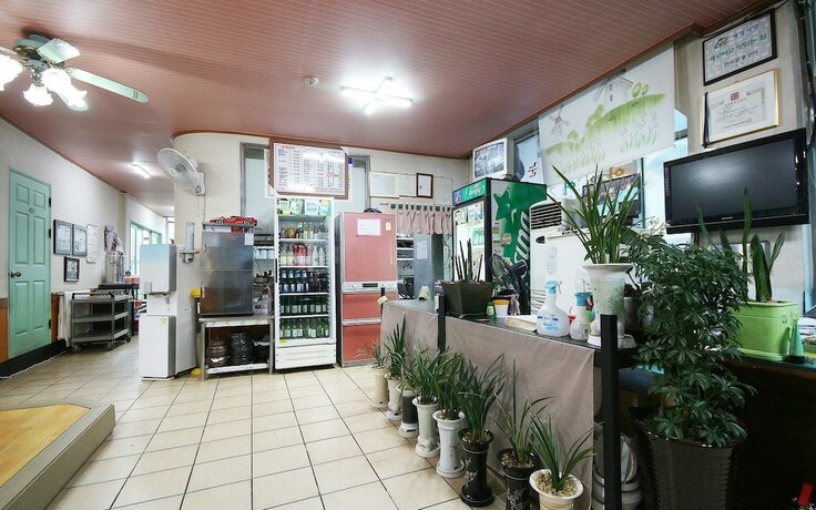 Imagen general del Hotel Hadong Seongungak. Foto 16