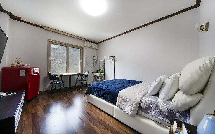 Imagen de la habitación del Hotel Hadong Yeongbingak. Foto 17