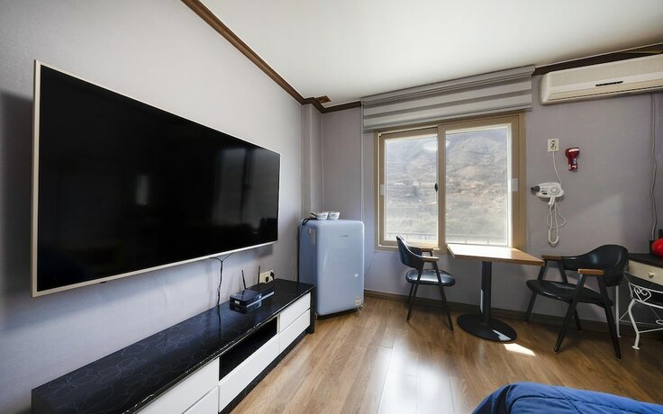 Imagen general del Hotel Hadong Yeongbingak. Foto 6