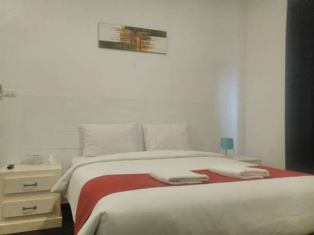 Imagen general del Hotel Hadrah. Foto 7