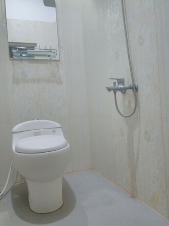Imagen de la habitación del Hotel Hadrah. Foto 21