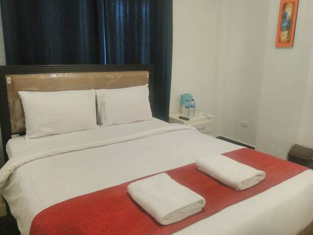 Imagen de la habitación del Hotel Hadrah. Foto 30