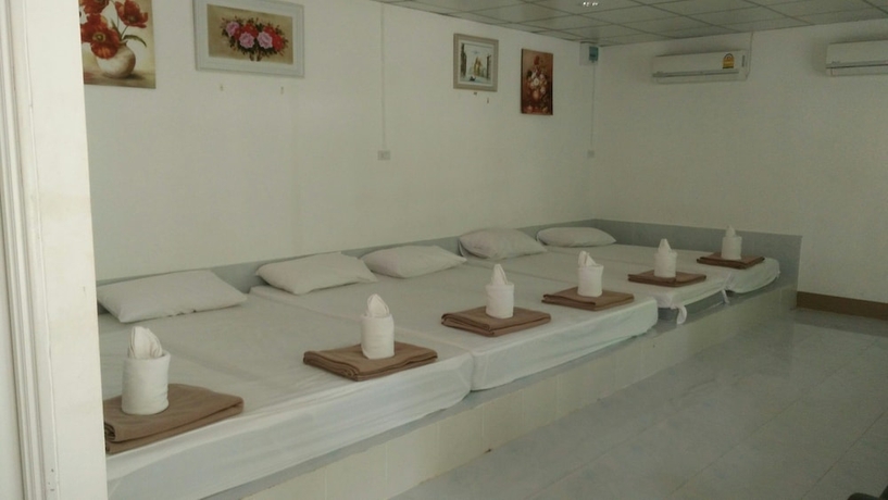 Imagen de la habitación del Hotel Hadsaisuay Resort. Foto 4