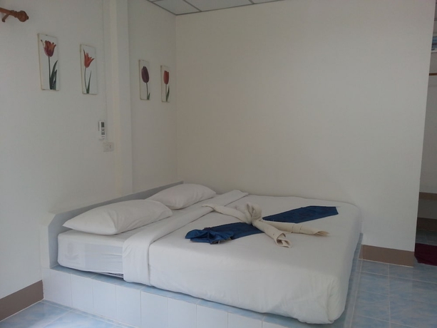 Imagen de la habitación del Hotel Hadsaisuay Resort. Foto 10