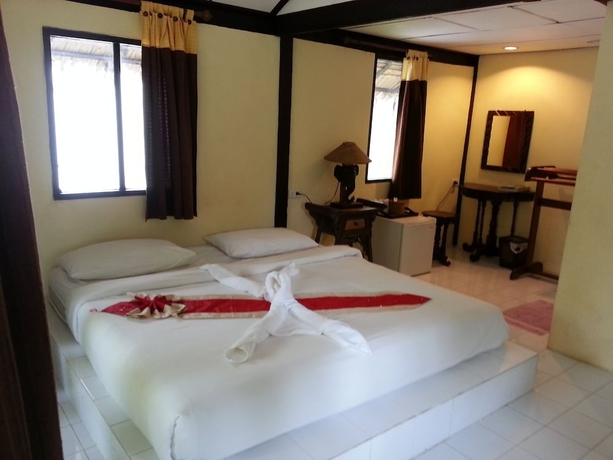 Imagen de la habitación del Hotel Hadsaisuay Resort. Foto 12