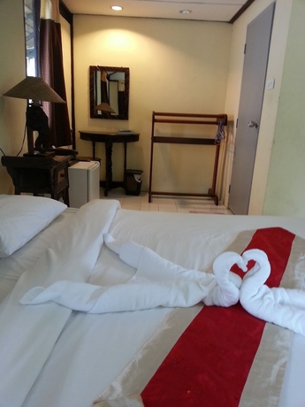 Imagen de la habitación del Hotel Hadsaisuay Resort. Foto 13
