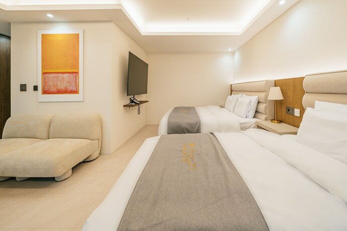 Imagen general del Hotel Haeilri Pool and Spa. Foto 4