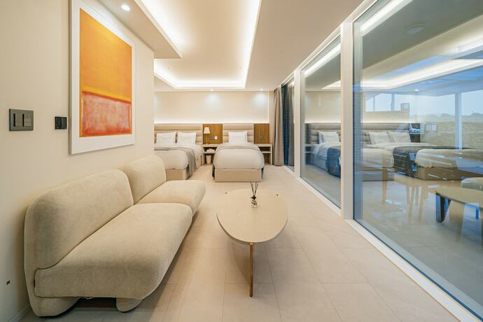 Imagen de la habitación del Hotel Haeilri Pool and Spa. Foto 15