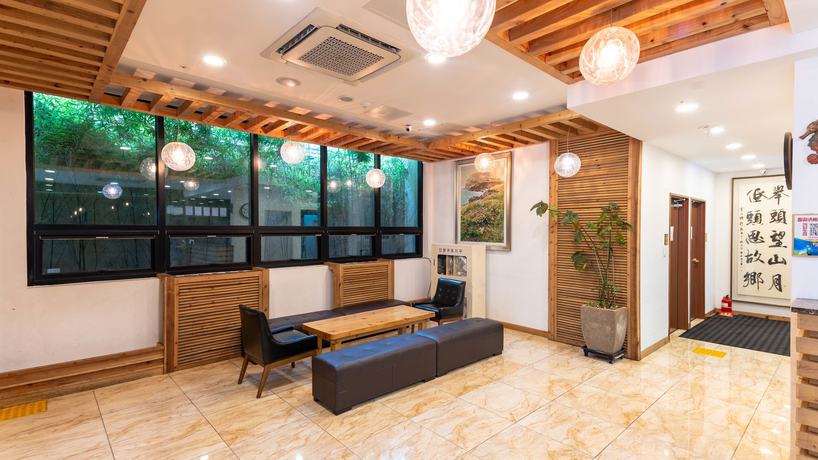 Imagen de los interiores del Hotel Haema. Foto 20