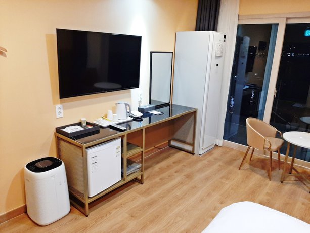 Imagen de la habitación del Hotel Haemaru. Foto 5