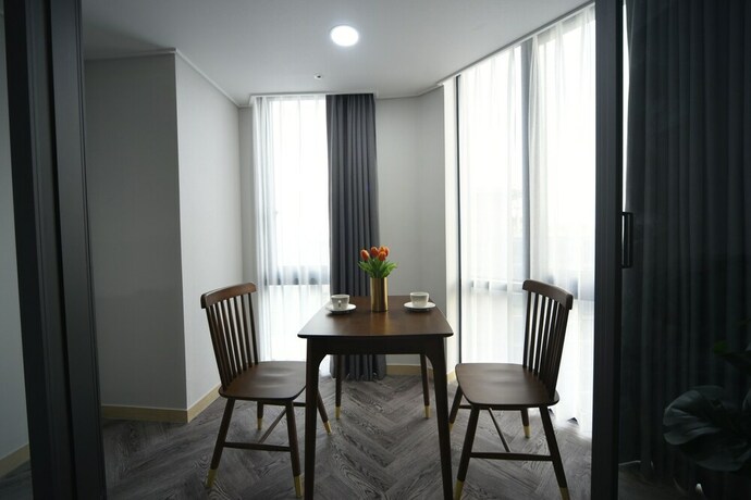 Imagen de la habitación del Hotel Haeundae Central. Foto 19