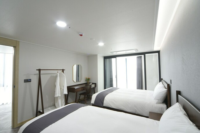 Imagen de la habitación del Hotel Haeundae Central. Foto 23