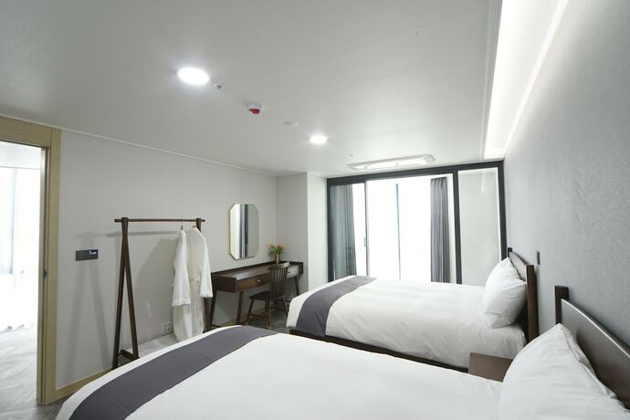Imagen de la habitación del Hotel Haeundae Central. Foto 26
