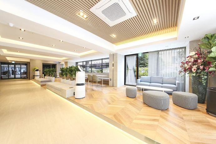 Imagen de los interiores del Hotel Haeundae Thevan. Foto 18