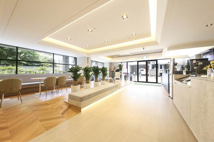 Imagen de los interiores del Hotel Haeundae Thevan. Foto 20