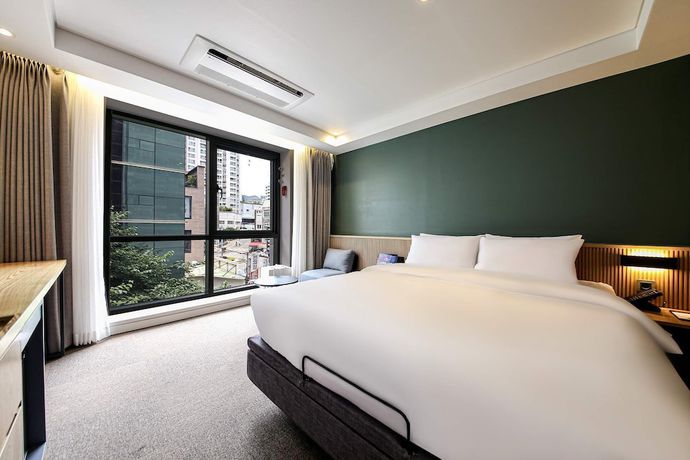 Imagen de la habitación del Hotel Haeundae Thevan. Foto 16