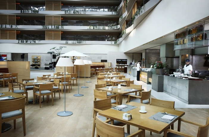 Imagen del bar/restaurante del Hotel Haevichi and Resort Jeju. Foto 5