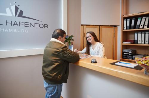 Imagen general del Hotel Hafentor. Foto 1