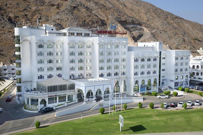 Imagen de los exteriores del Hotel Haffa House. Foto 7