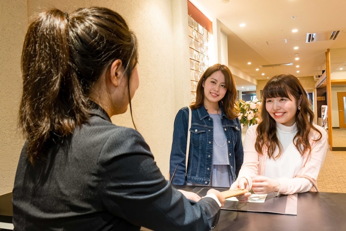 Imagen de los interiores del Hotel Hagi Kanko. Foto 17