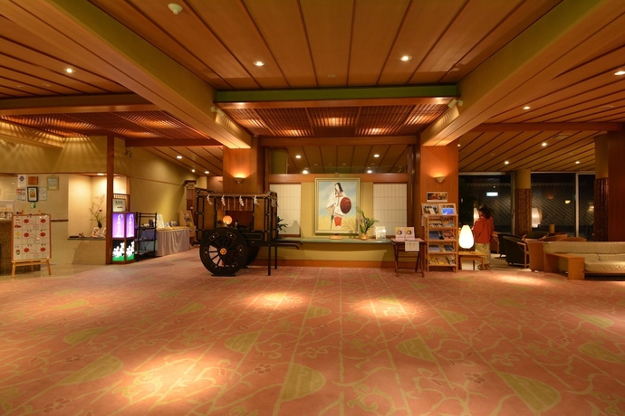 Imagen de los interiores del Hotel Hagihimenoyu Eirakukan. Foto 17
