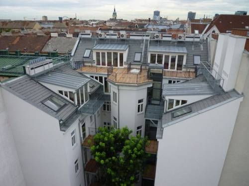 Imagen general del Hotel Hahn Apartments. Foto 31