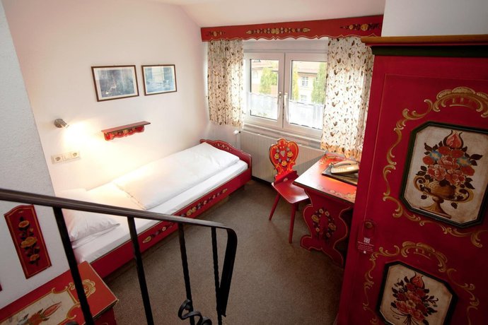 Imagen de la habitación del Hotel Hahn. Foto 12