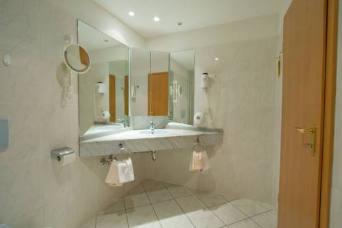 Imagen de la habitación del Hotel Hahnenkleer Hof. Foto 13