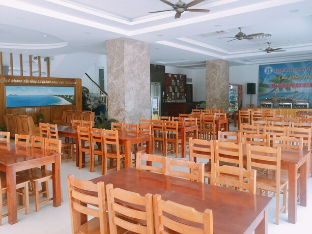 Imagen del bar/restaurante del Hotel Hai Dang. Foto 18