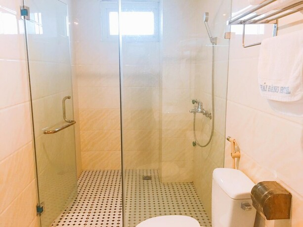 Imagen de la habitación del Hotel Hai Dang. Foto 28