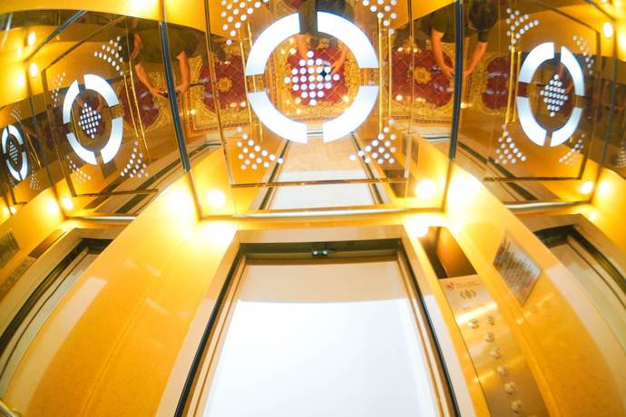 Imagen de los interiores del Hotel Hai Van Luxury. Foto 13