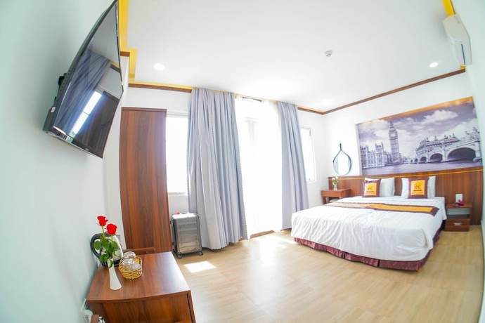 Imagen de la habitación del Hotel Hai Van Luxury. Foto 3
