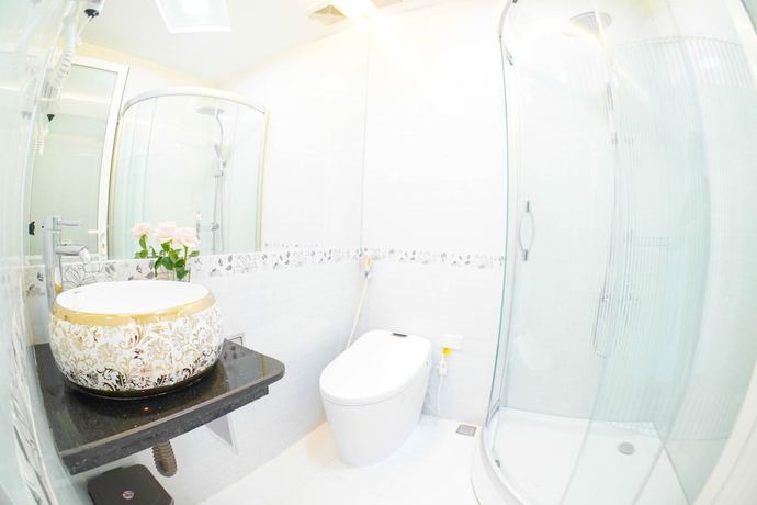Imagen de la habitación del Hotel Hai Van Luxury. Foto 6
