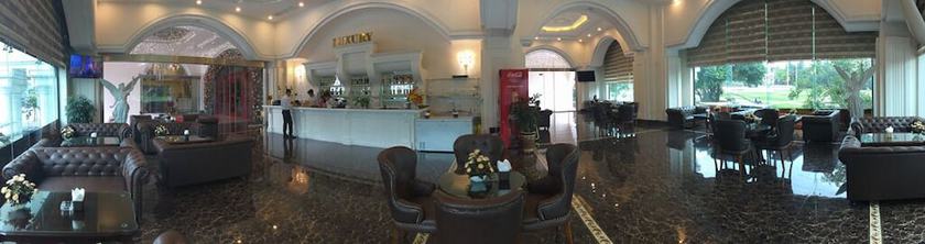 Imagen del bar/restaurante del Hotel Hai Yen Luxury. Foto 3