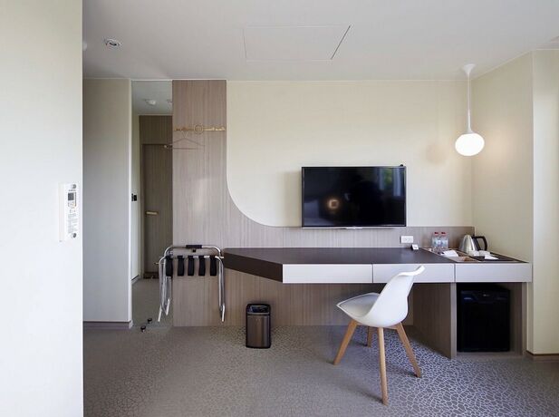 Imagen de la habitación del Hotel Haifu and Suites. Foto 18