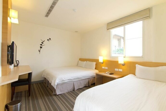 Imagen de la habitación del Hotel Haifu and Suites. Foto 23