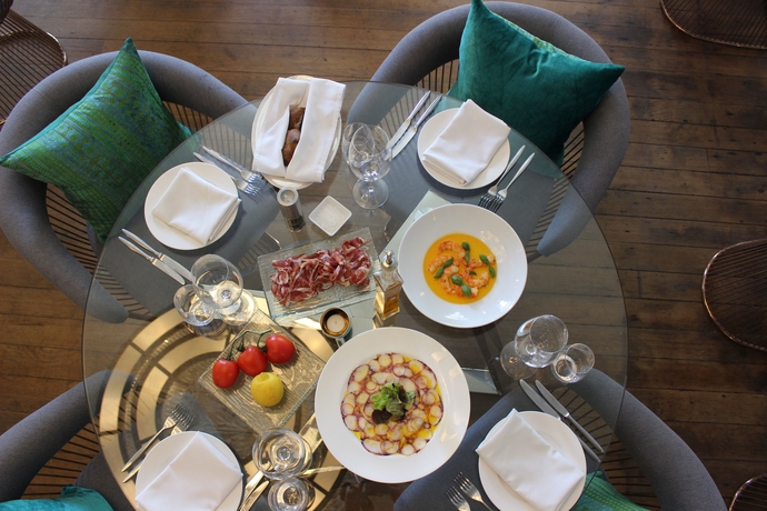 Imagen del bar/restaurante del Hotel Haigh Hall. Foto 6