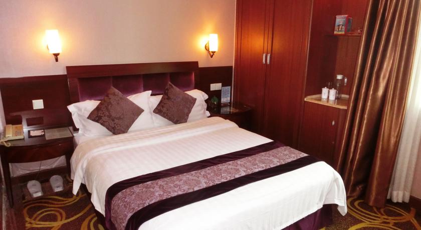 Imagen de la habitación del Hotel Haijun. Foto 3
