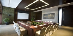 Imagen de los interiores del Hotel Haikou Eadry Royal Garden. Foto 6