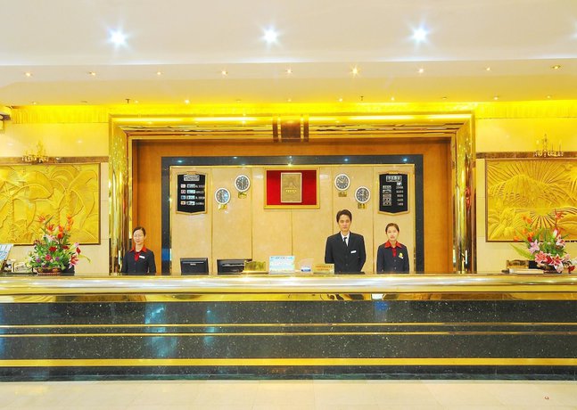 Imagen de los interiores del Hotel Haikou Kai Wei Hotel. Foto 19