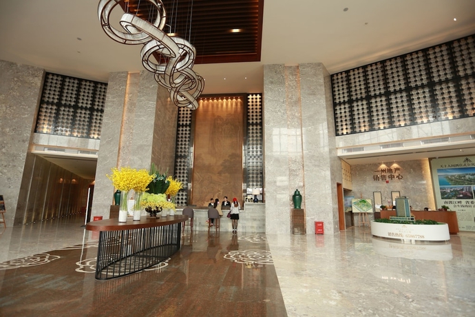 Imagen de los interiores del Hotel Haikou Tianyi International. Foto 19