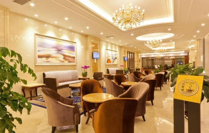 Imagen de los interiores del Hotel Haili Garden. Foto 17