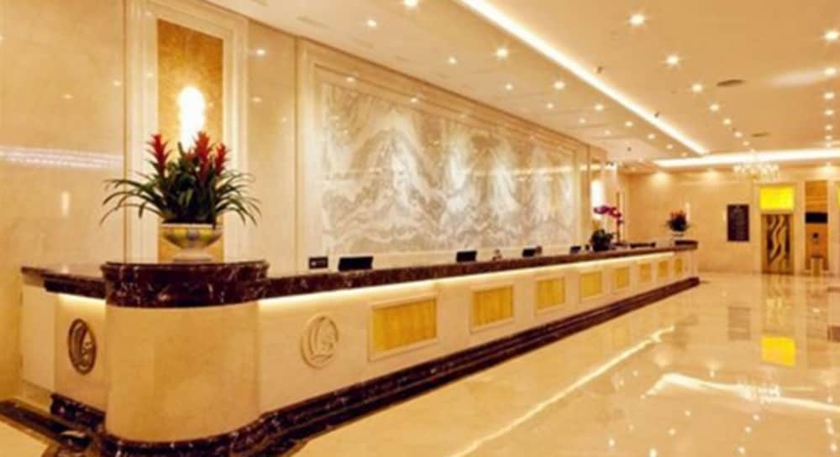 Imagen de los interiores del Hotel Haili Garden. Foto 19