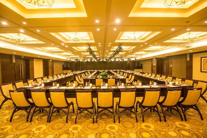 Imagen de los interiores del Hotel Hailian International. Foto 17