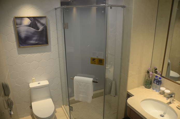 Imagen de la habitación del Hotel Hainan Junhua Haiyi. Foto 9
