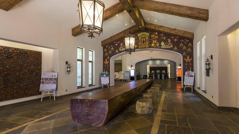 Imagen de los interiores del Hotel Hainan Xikang Wellness and Resorts. Foto 18