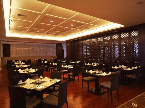Imagen general del Hotel Haiyang Shenglong Jianguo. Foto 7