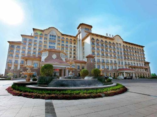 Imagen general del Hotel Haiyang Shenglong Jianguo. Foto 9