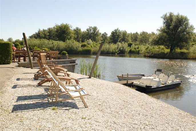 Imagen de los exteriores del Hotel Hajé Waterlodge De Lepelaar. Foto 5