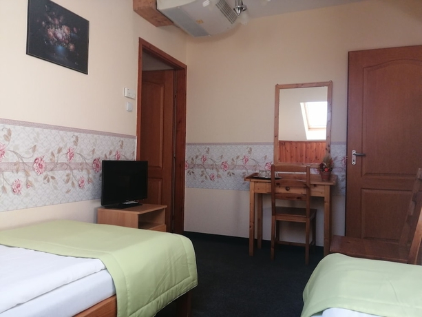 Imagen de la habitación del Hotel Hajnal. Foto 12